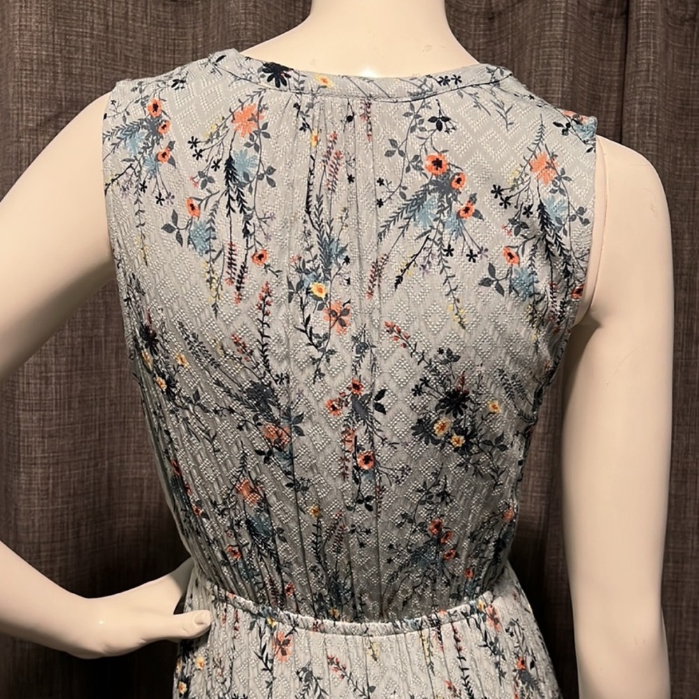 DR2 | Light Blue Floral Sleeveless Maxi Dress | Size XS - Picture 3 of 9